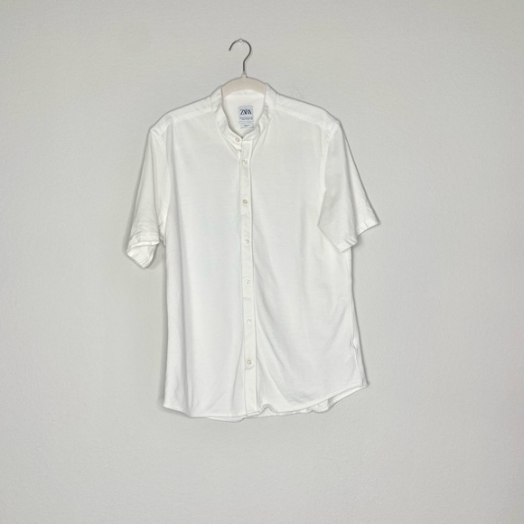 Zara Men's Cotton Slim Fit Collarless Short Sleeve Button Down - Picture 4 of 9
